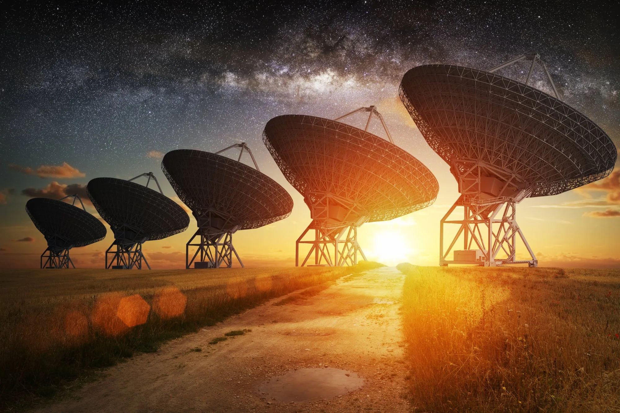 Radio Telescope Arrays Scanning Indications Alien Life Have Found